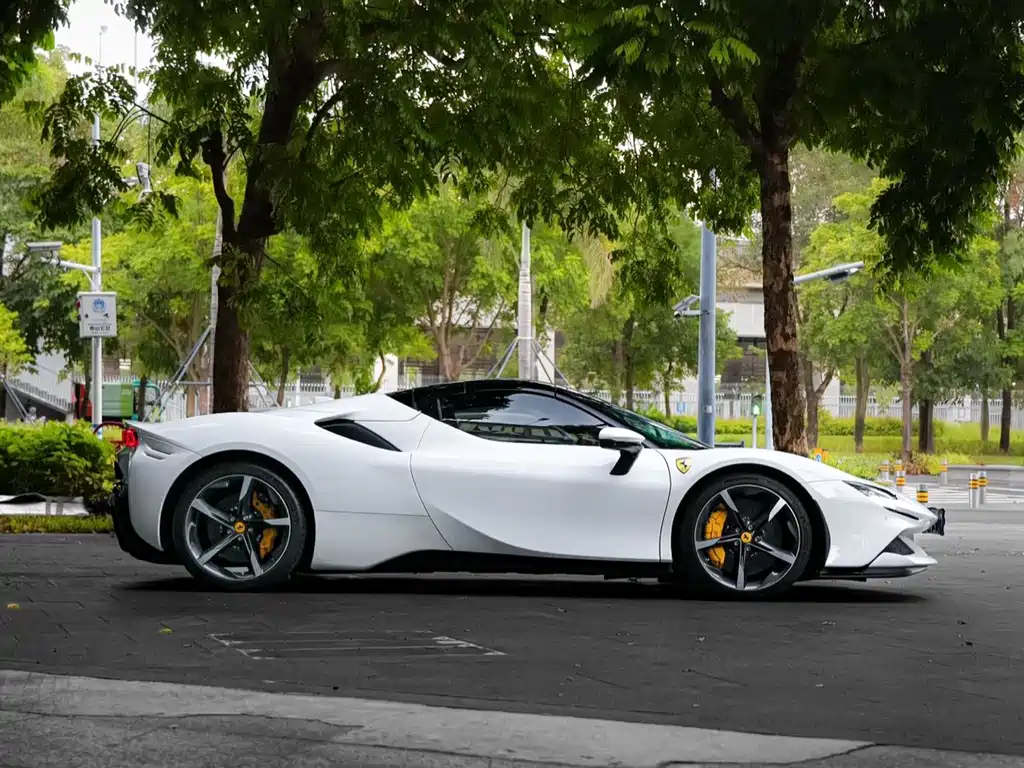 Ferrari SF90 — миниатюра 4