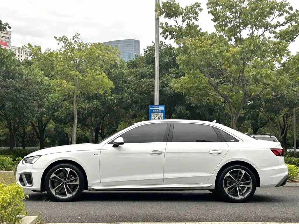 Audi A4L — миниатюра 3