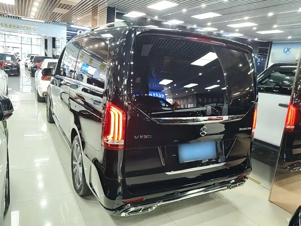 Mercedes-Benz V-Class — миниатюра 5