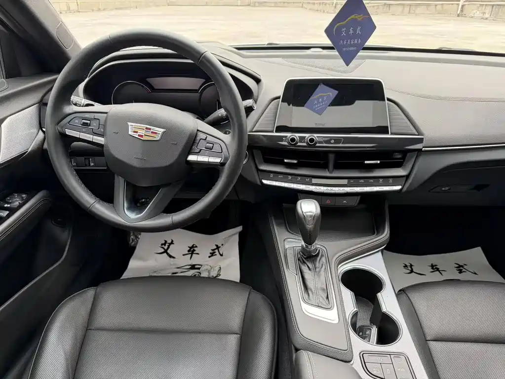 Cadillac CT4 — миниатюра 7