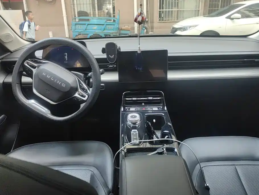 Wuling Xingguang — миниатюра 12