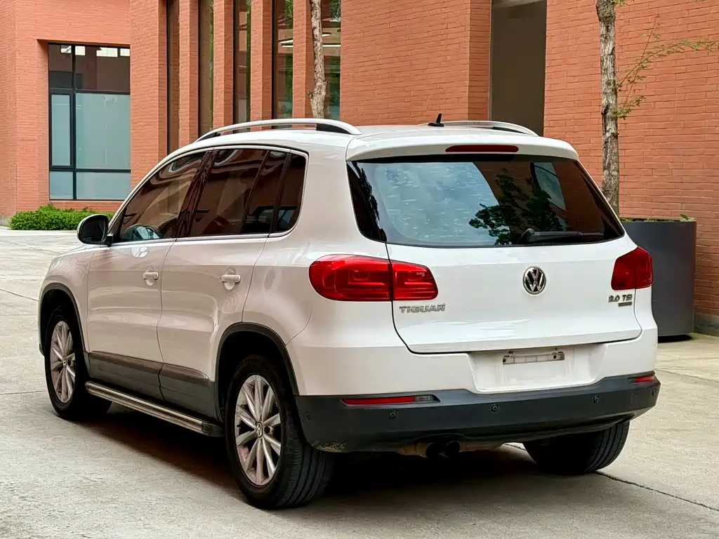 Volkswagen Tiguan 2012 2.0TSI Comfort
