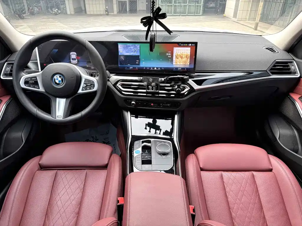BMW i3 2024 — фото 15