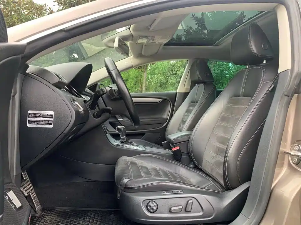 Volkswagen CC — миниатюра 3