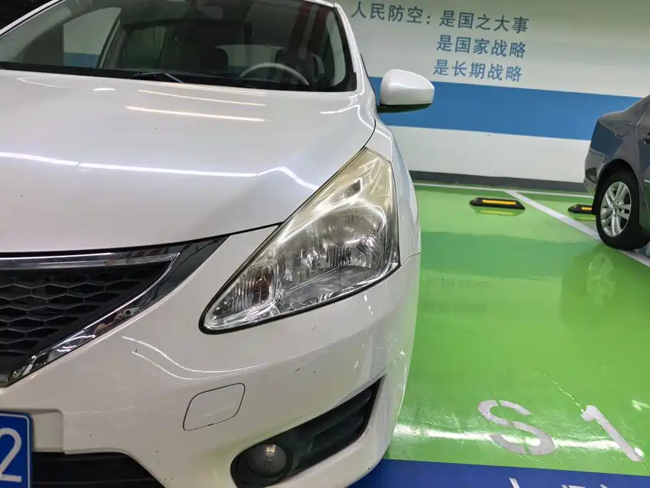 Nissan Tiida — миниатюра 5