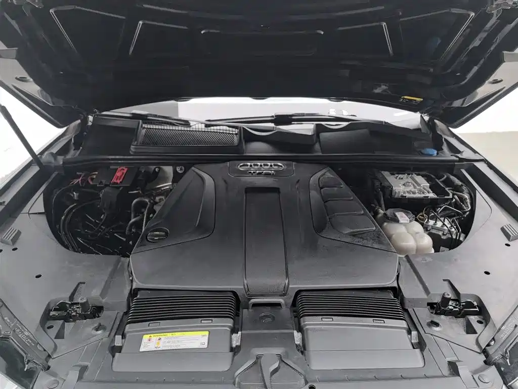 Audi Q7 2016 40 TFSI S line Sport
