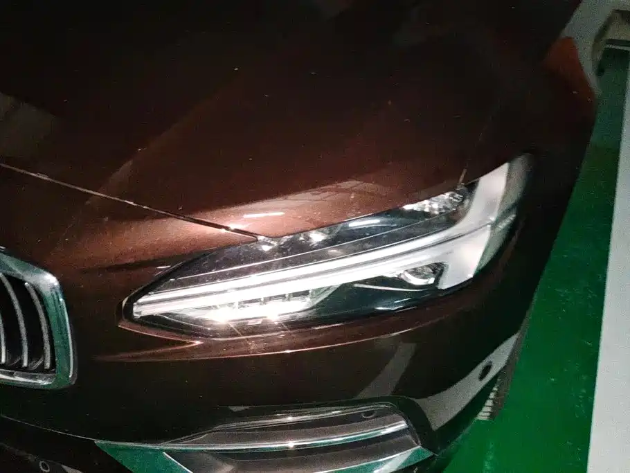 Volvo S90 — миниатюра 5