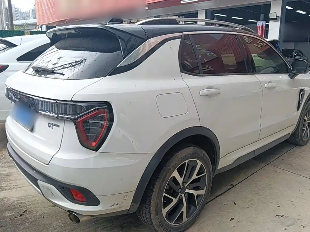 Lynk & Co 01 — миниатюра 7