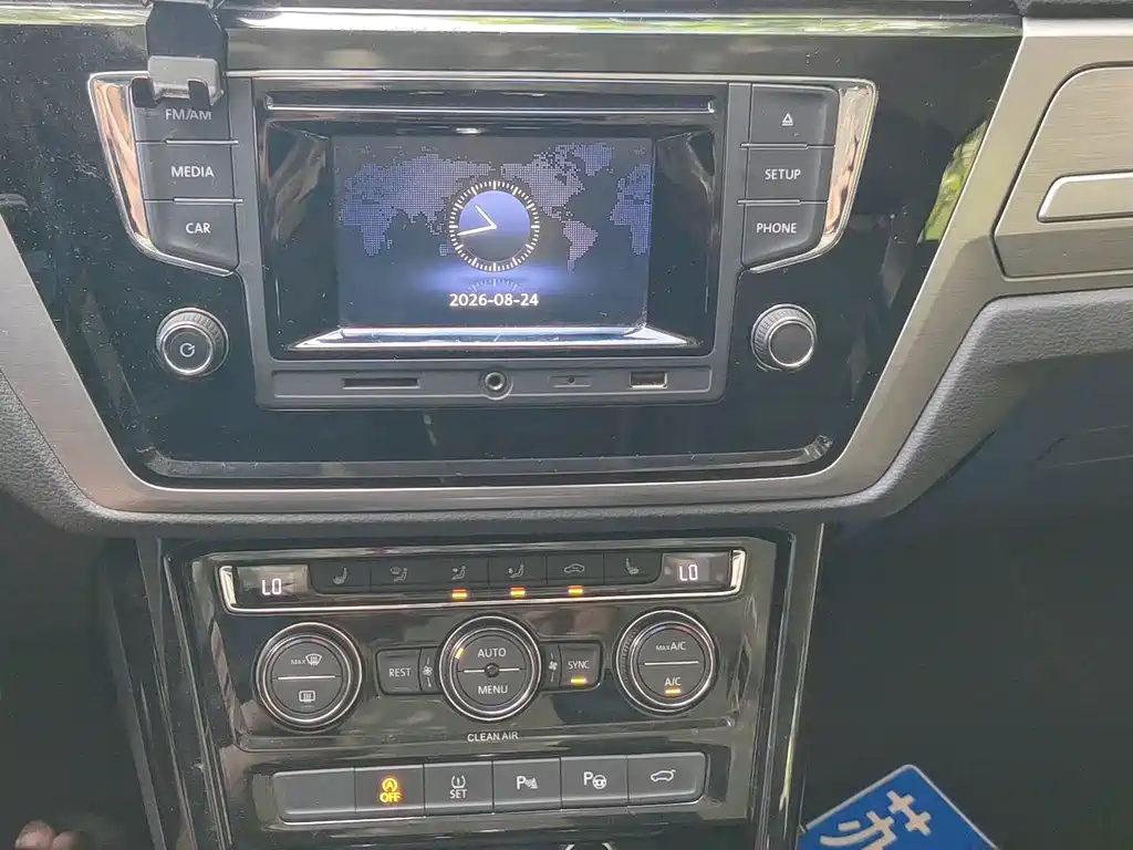 Volkswagen Touran — миниатюра 11
