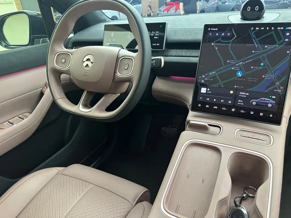 NIO EC6 — миниатюра 24
