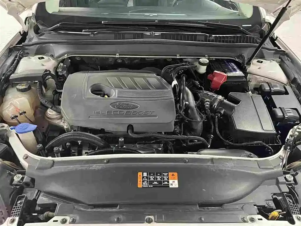 Ford Mondeo — миниатюра 15