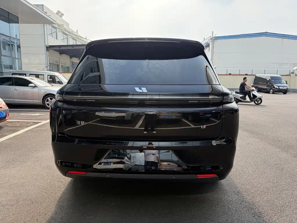 Li Auto Li L8 — миниатюра 5