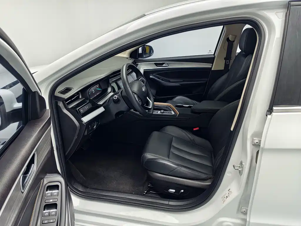 Chery Arrizo 5 PLUS - фото 17
