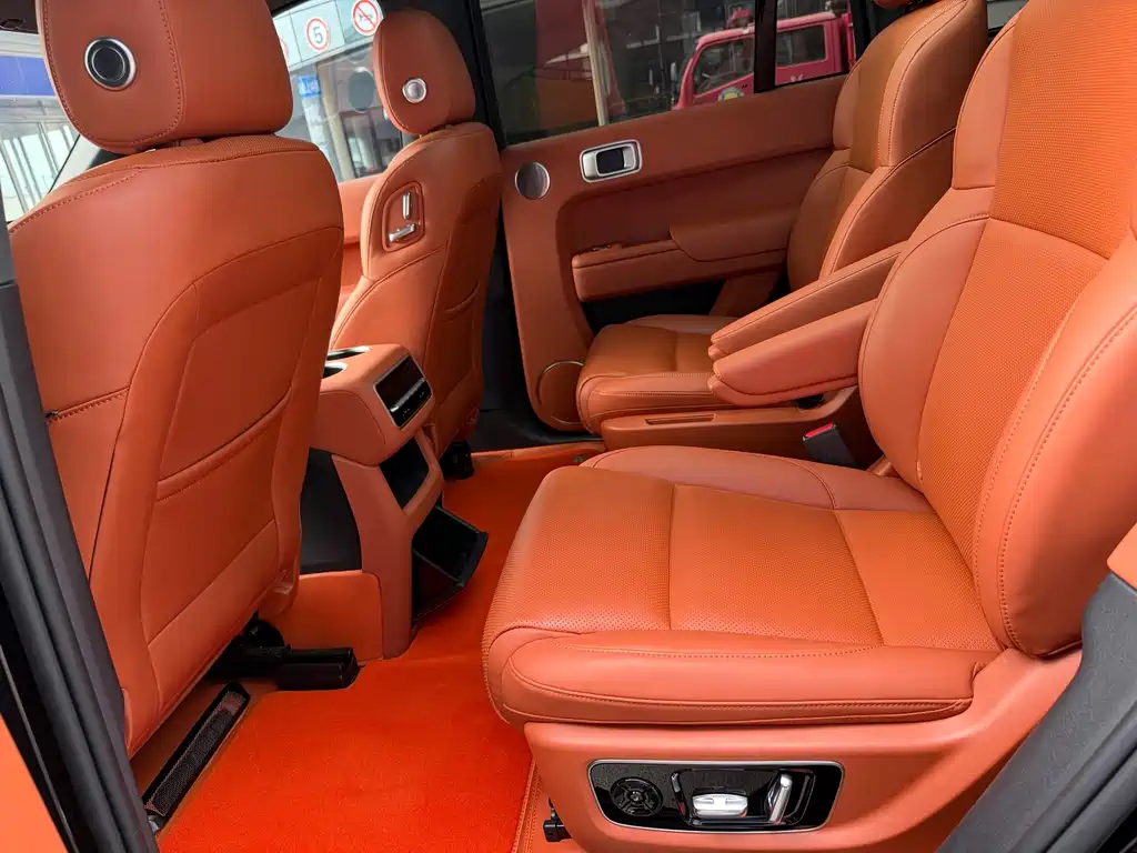 Li Auto Li L8 — миниатюра 14