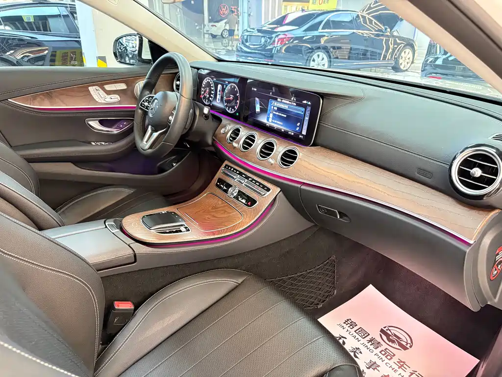 Mercedes-Benz E-Class — миниатюра 19