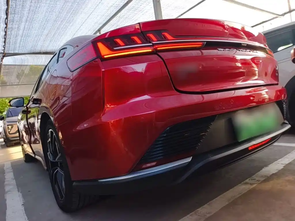 BYD Han — миниатюра 4