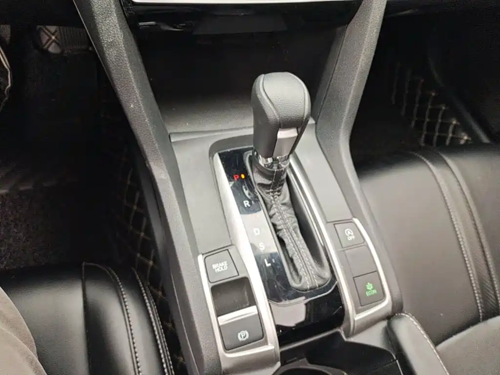 Honda Civic — миниатюра 14
