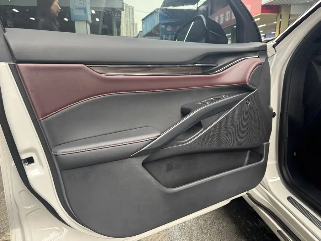 Ford Mondeo 2023 EcoBoost 245