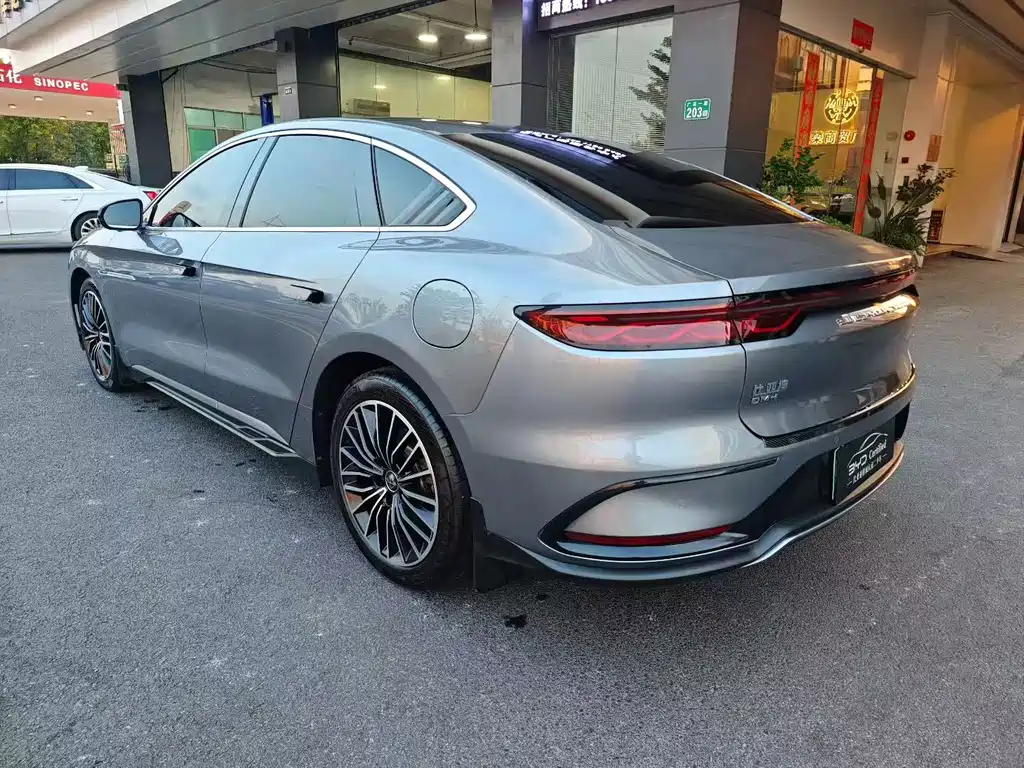 BYD Han — миниатюра 12