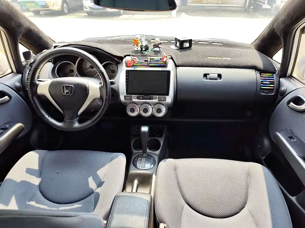 Honda Fit 2007 1.3L CVT Comfort