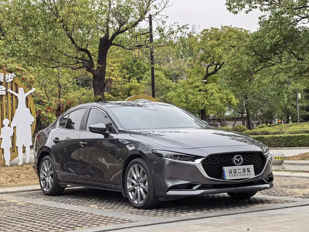 MAZDA 3 ANGKESAILA