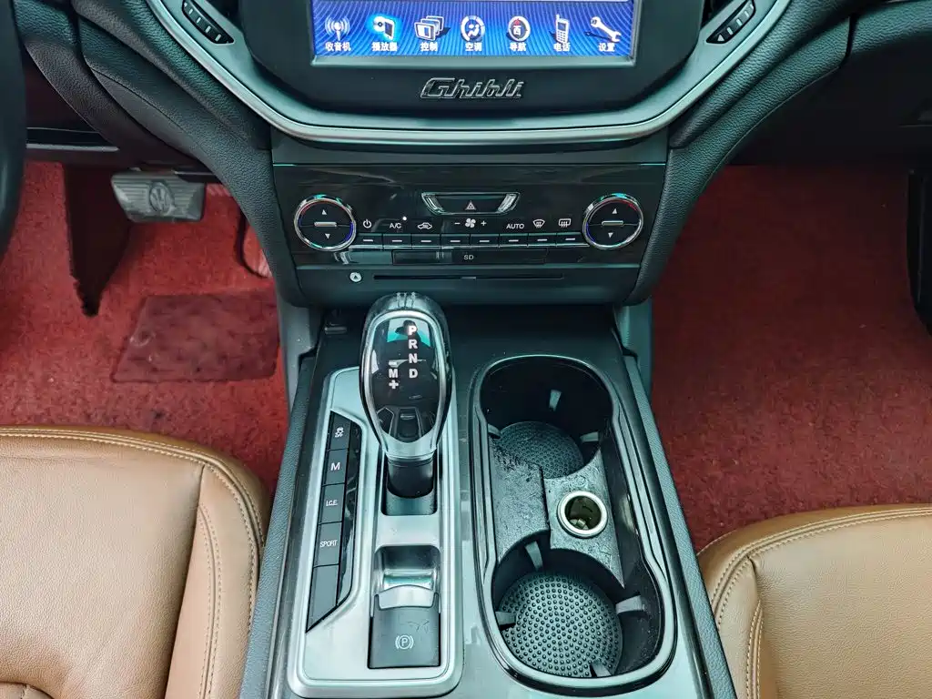 Maserati Ghibli — миниатюра 14