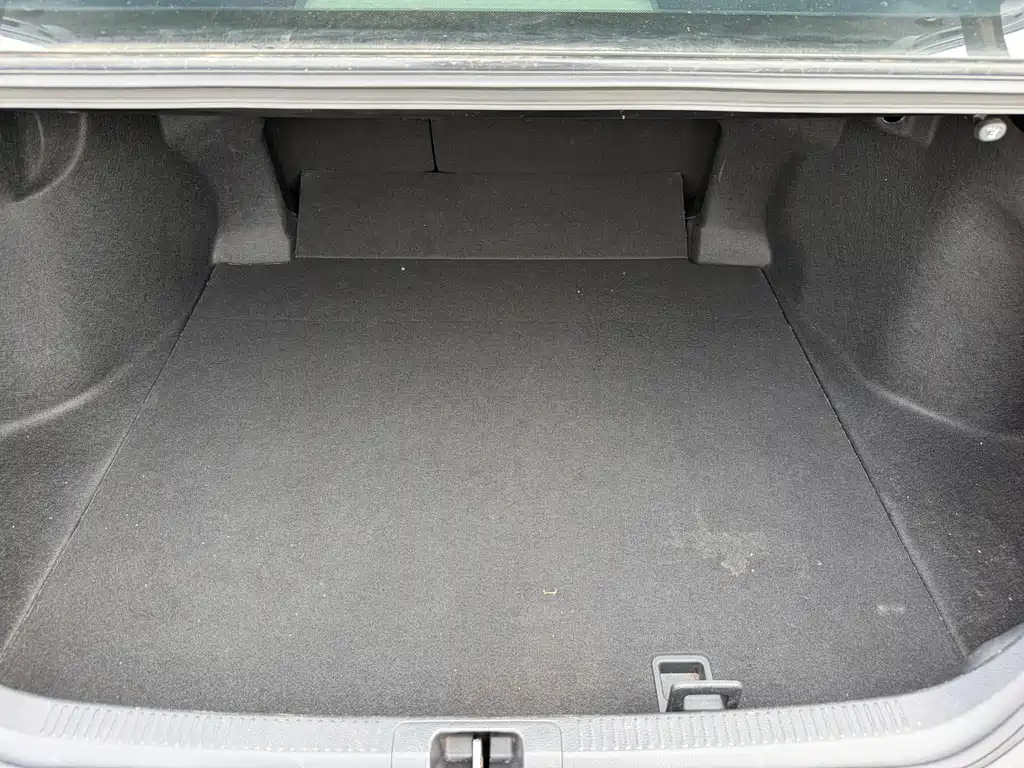 Toyota Camry — миниатюра 22