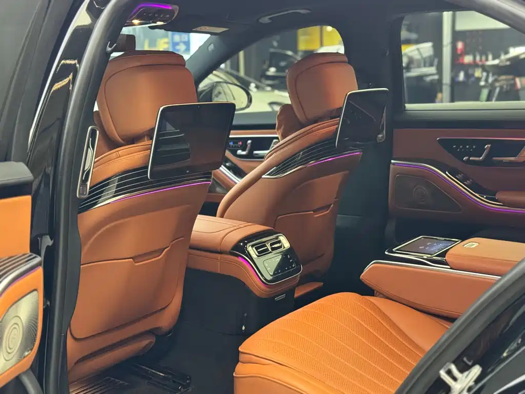 Mercedes-Benz S-Class — миниатюра 8