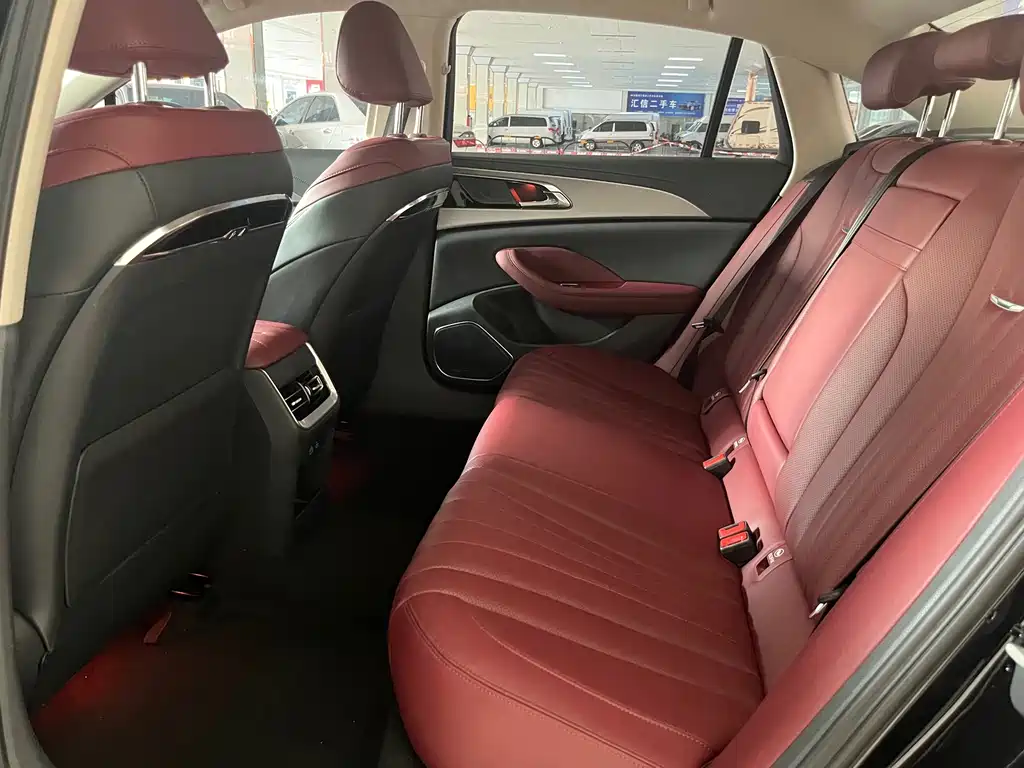 Hongqi Hongqi H5 — миниатюра 5