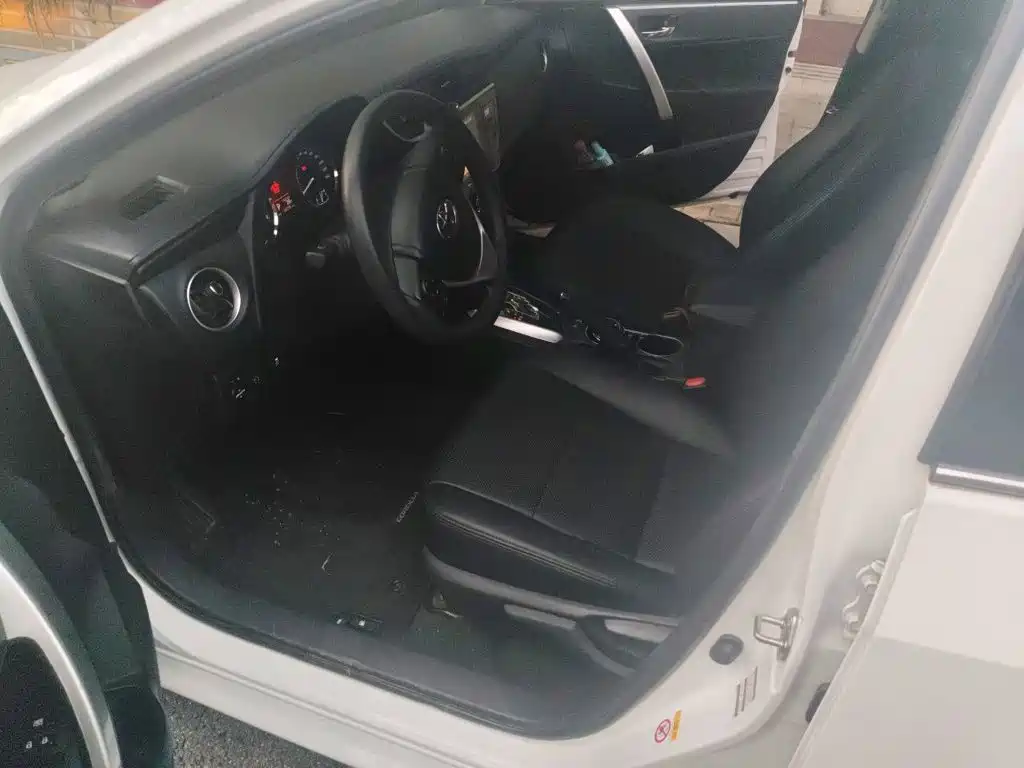 Toyota Corolla — миниатюра 11
