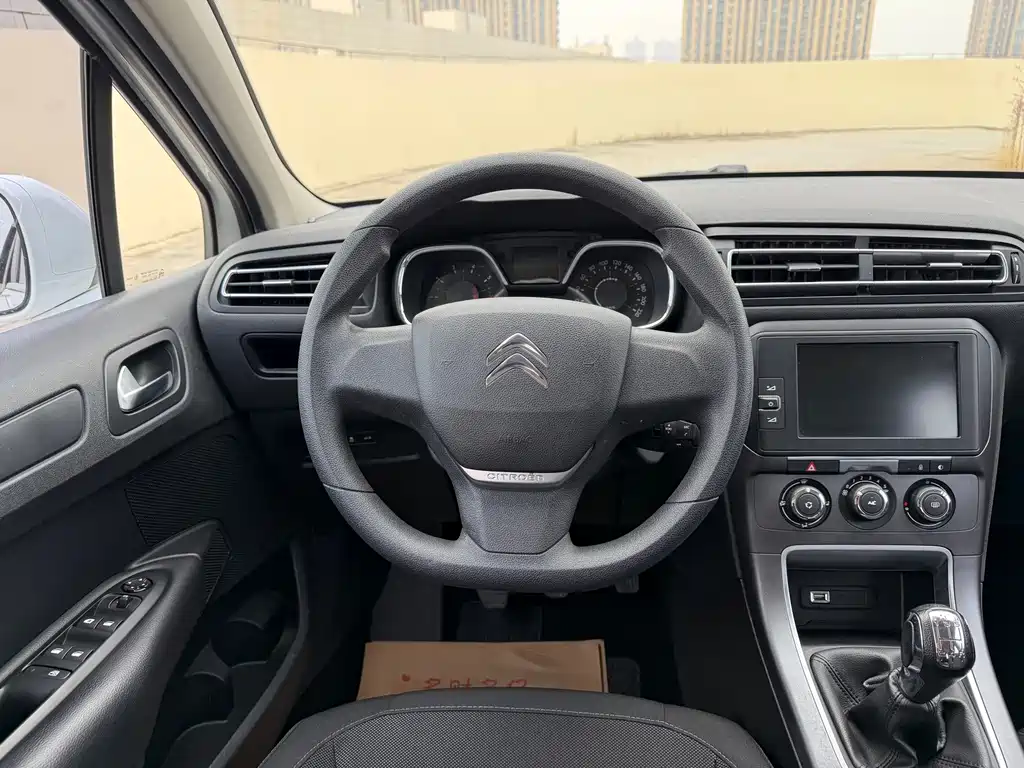 Citroen C4 — миниатюра 7