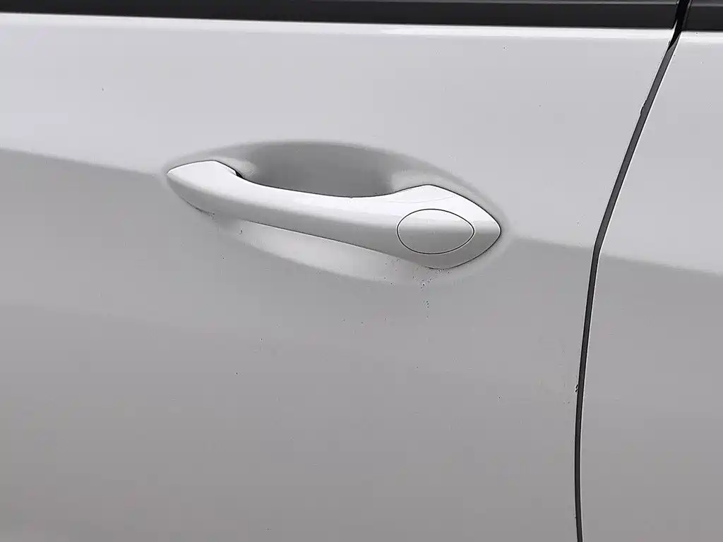 Buick Verano — миниатюра 18