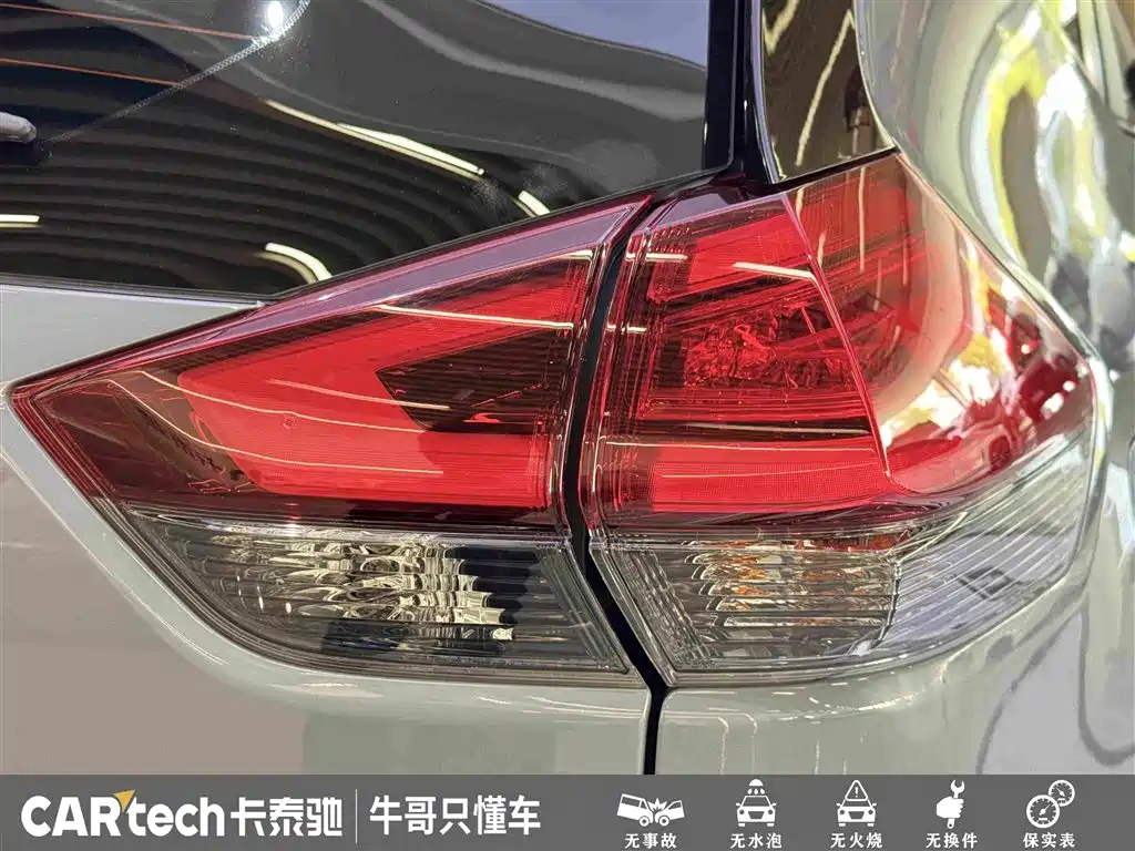 Nissan X-Trail — миниатюра 12