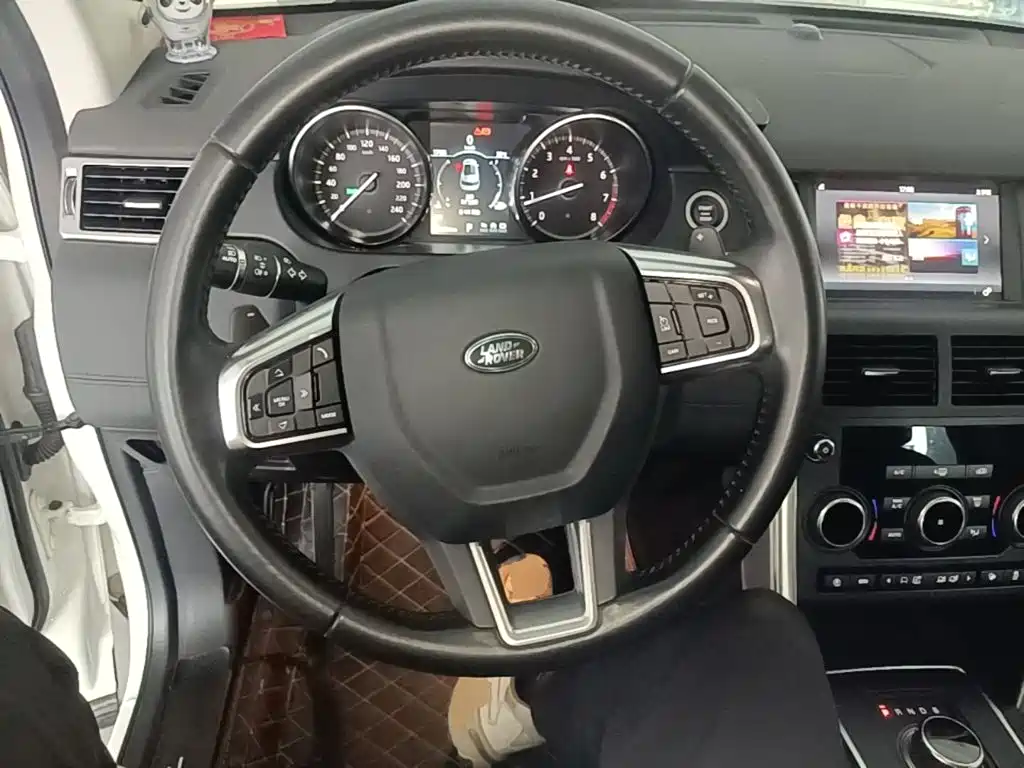 Land Rover Discovery Sport — миниатюра 11