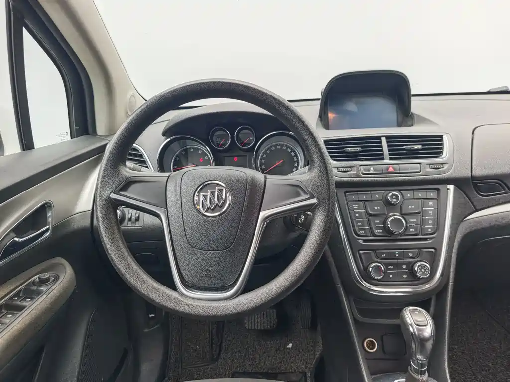Buick Encore — миниатюра 12