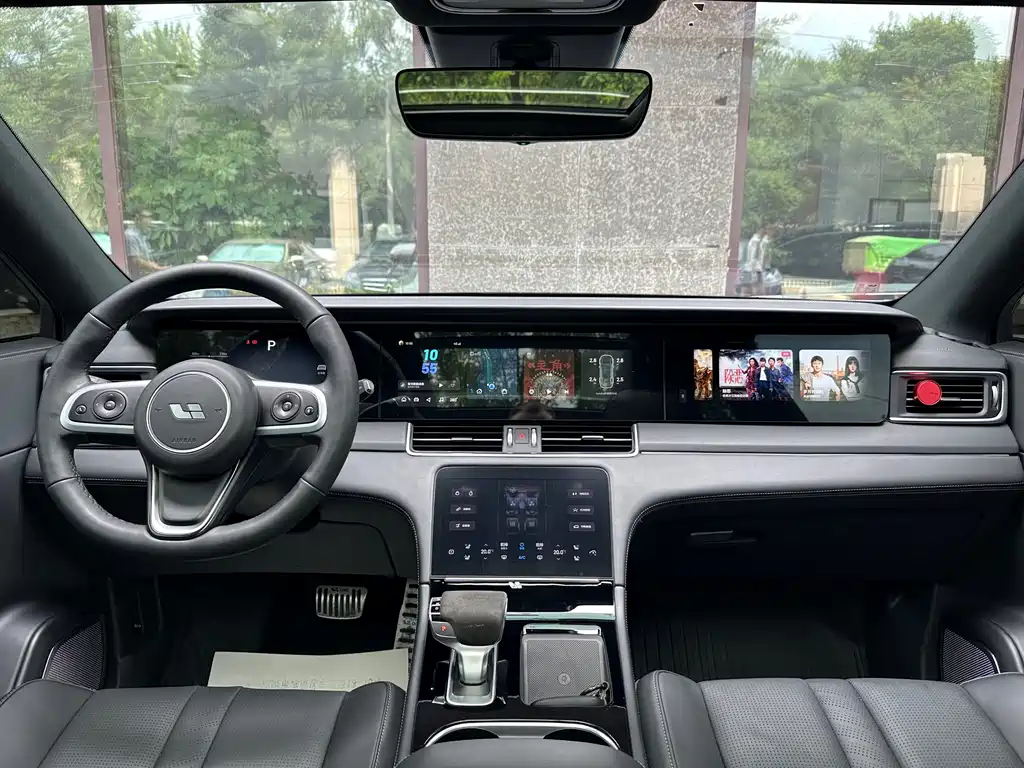 Li Auto Li ONE — миниатюра 12