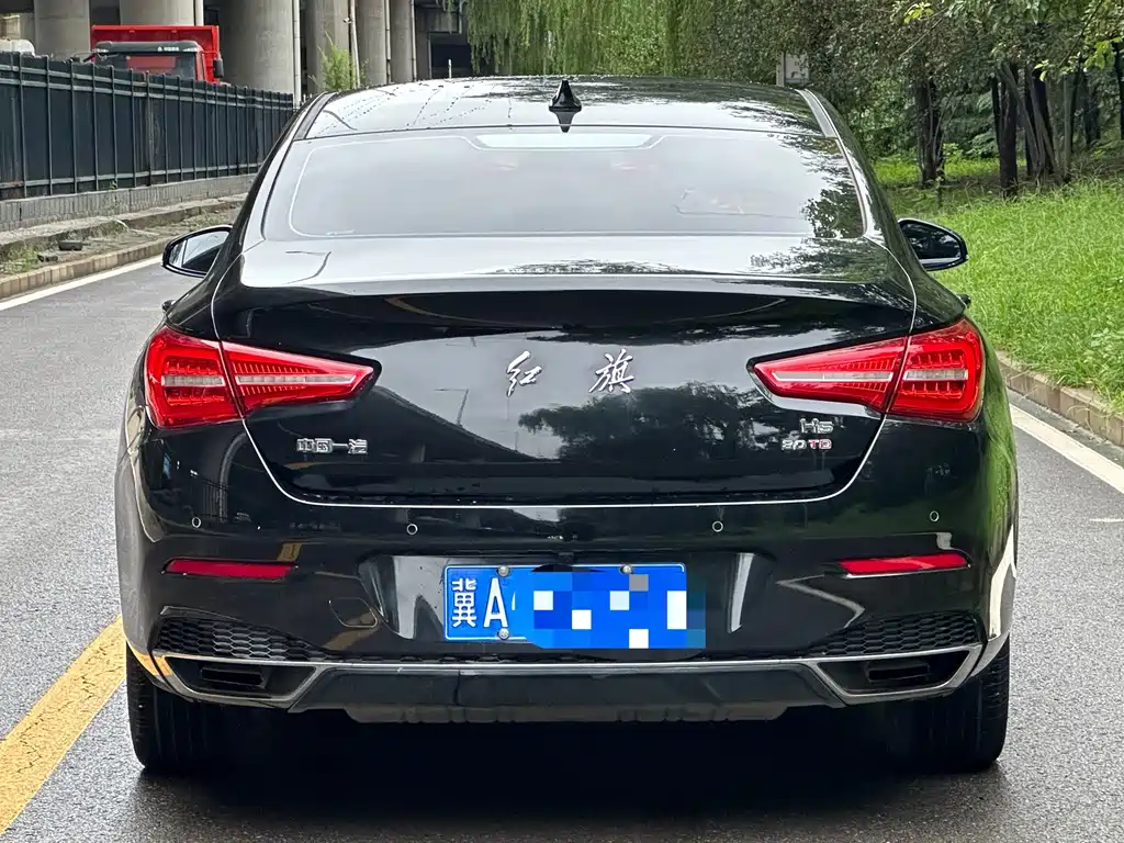 Hongqi Hongqi H5 — миниатюра 4