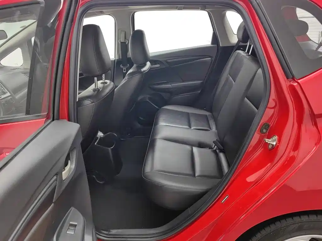 Honda Fit — миниатюра 15