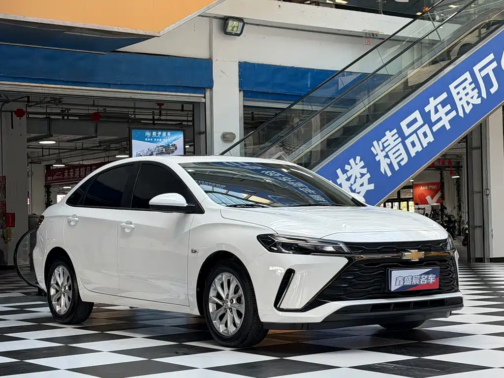 Chevrolet Monza — миниатюра 3