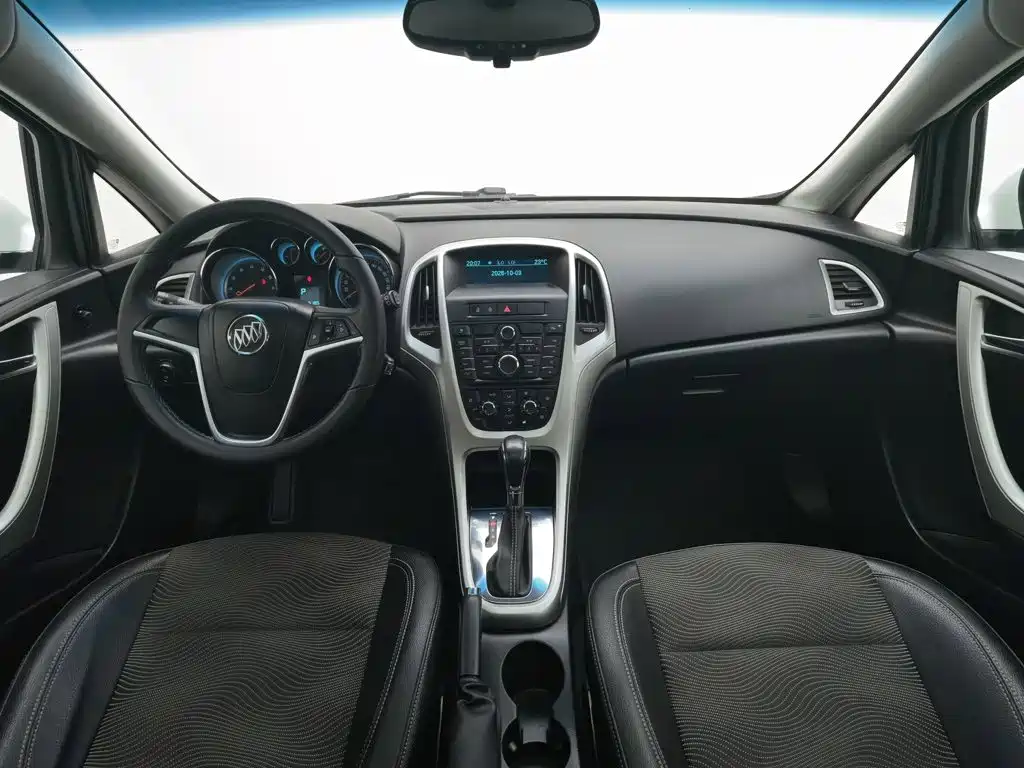 Buick Excelle — миниатюра 5