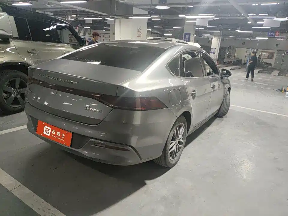 BYD Qin Plus 2021 — фото 8