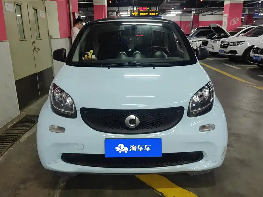 Smart fortwo 2015 1.0L 52