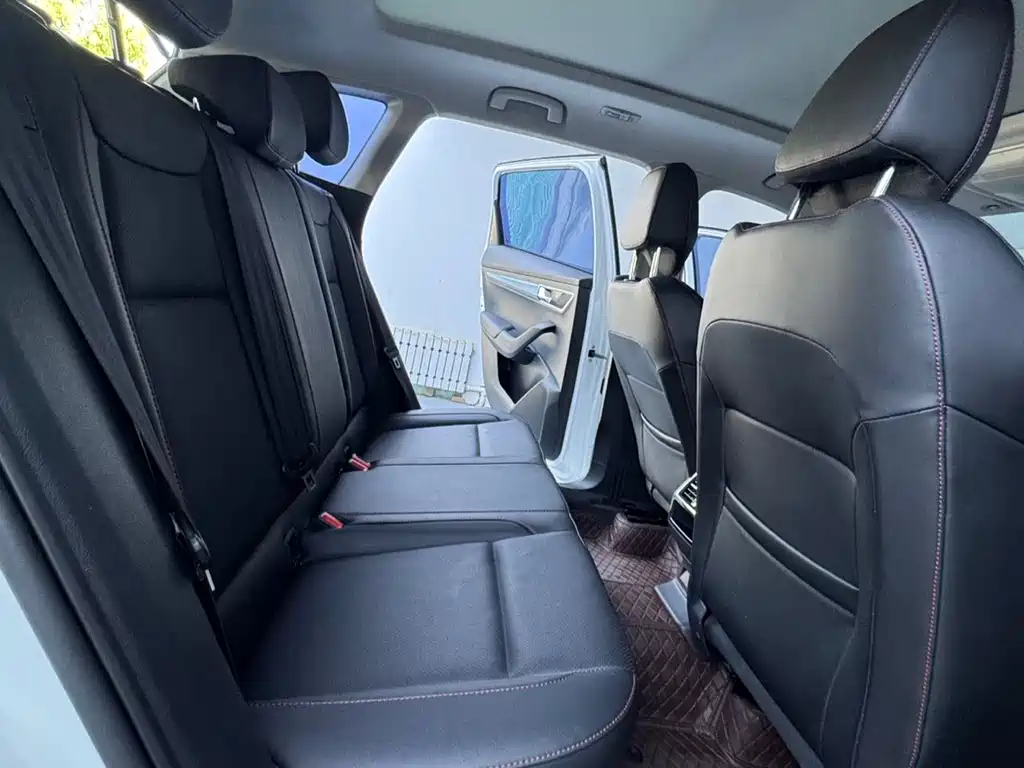 Skoda Karoq — миниатюра 14