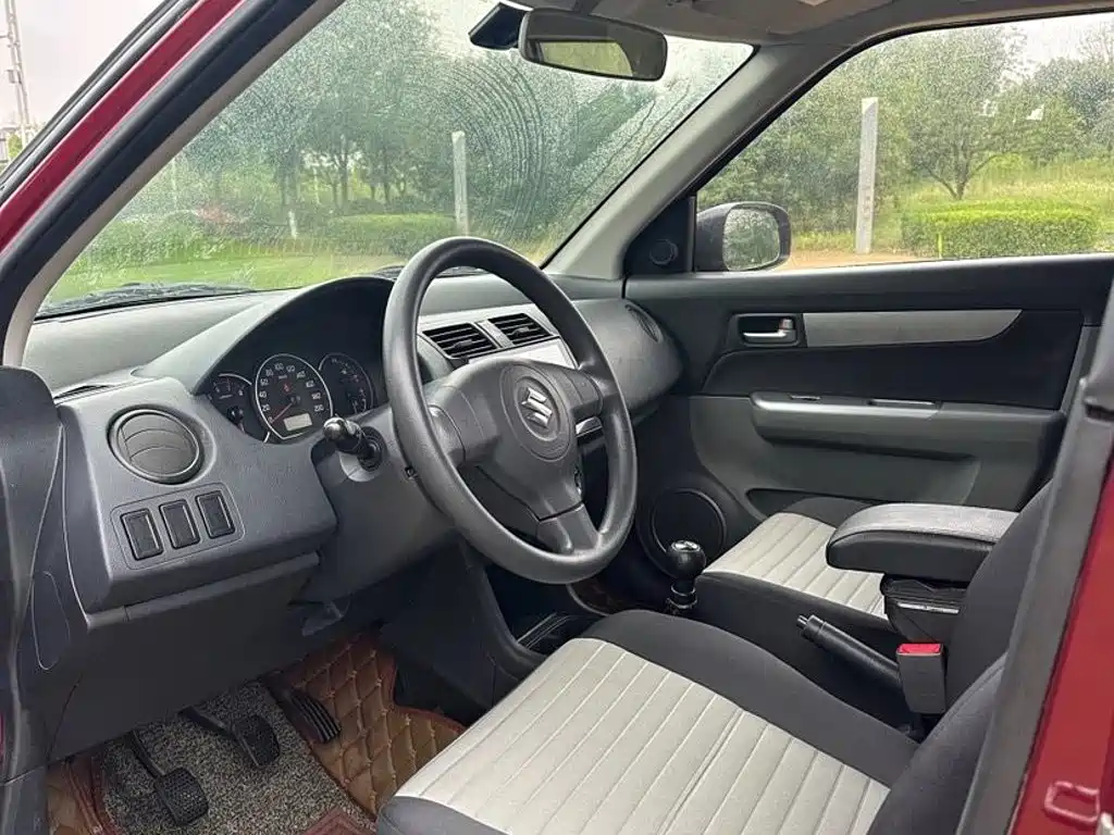 Suzuki Swift — миниатюра 8