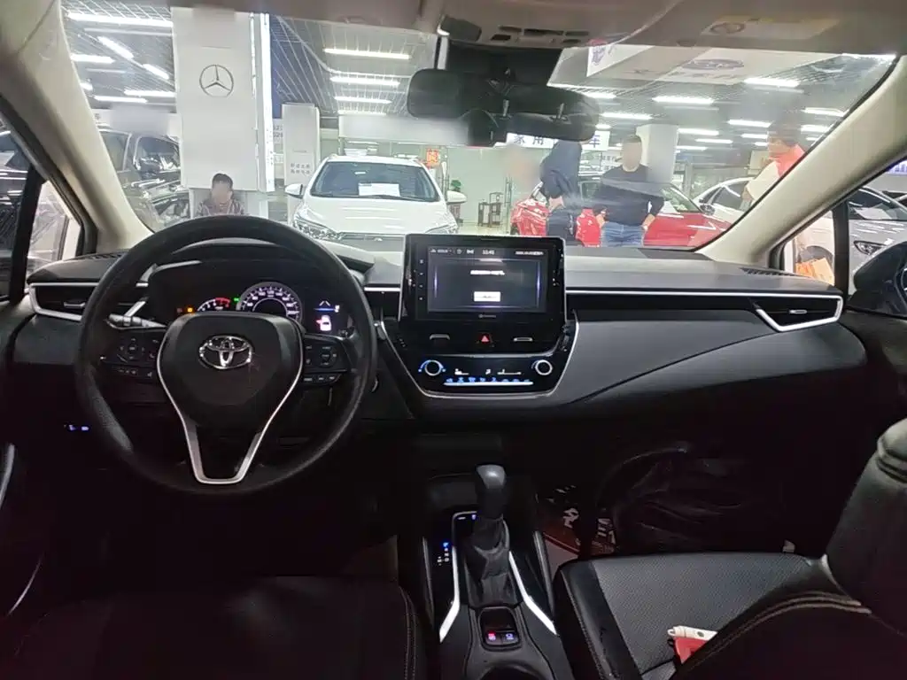 Toyota Corolla — миниатюра 10