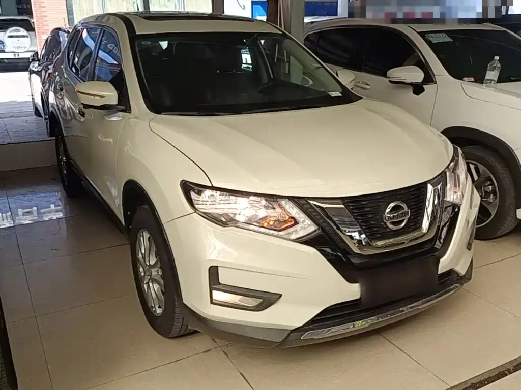 Nissan X-Trail — миниатюра 22