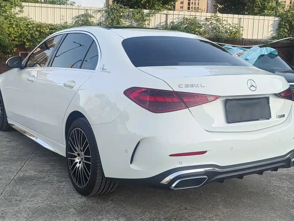 Mercedes-Benz C-Class — миниатюра 10