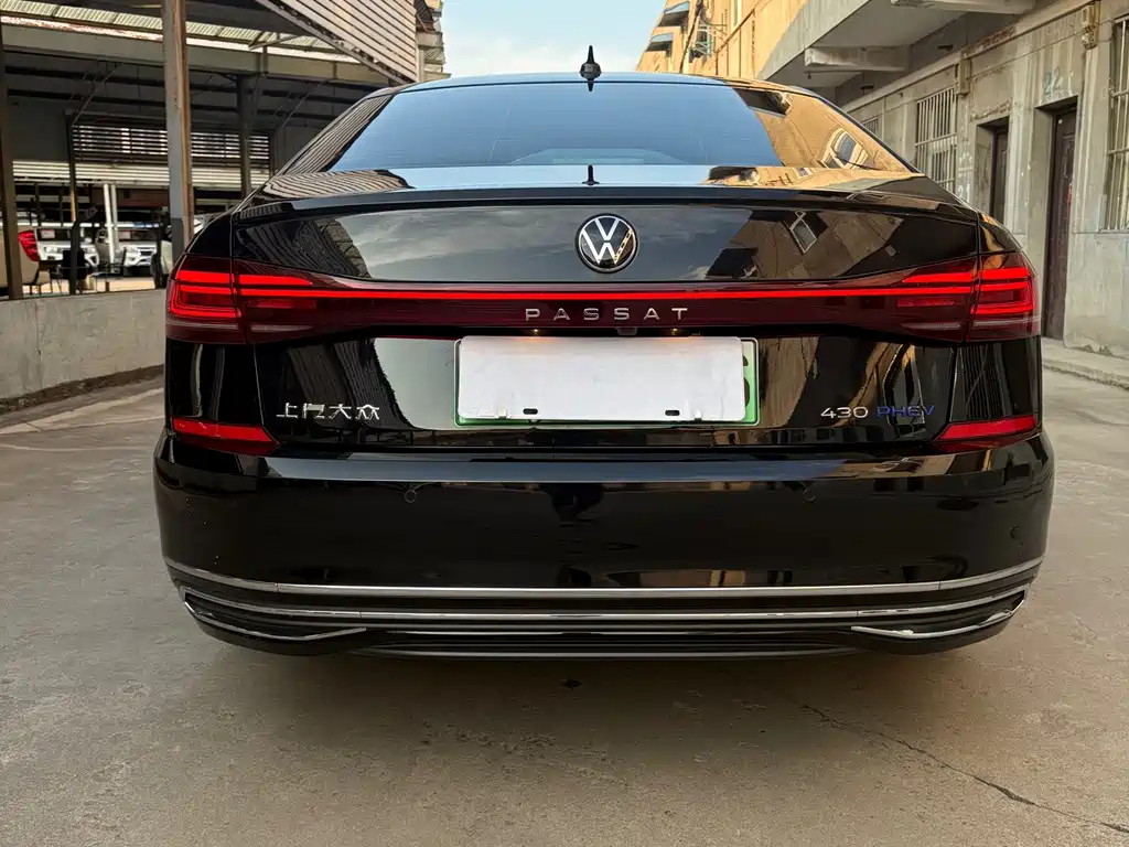 Volkswagen 帕萨特插电混动 — миниатюра 15