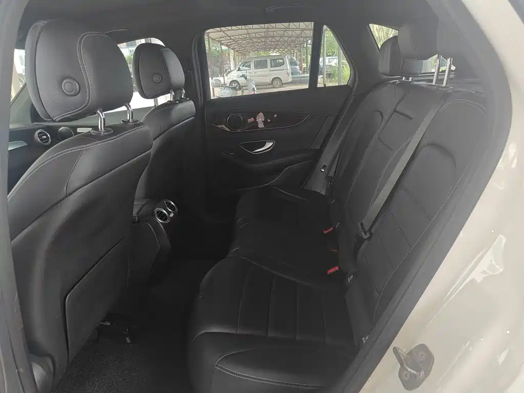 Mercedes-Benz GLC 2017 GLC 260 4MATIC Luxury