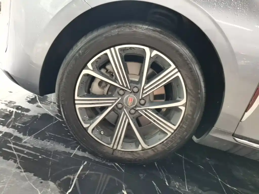 Hongqi Hongqi H5 PHEV — миниатюра 23